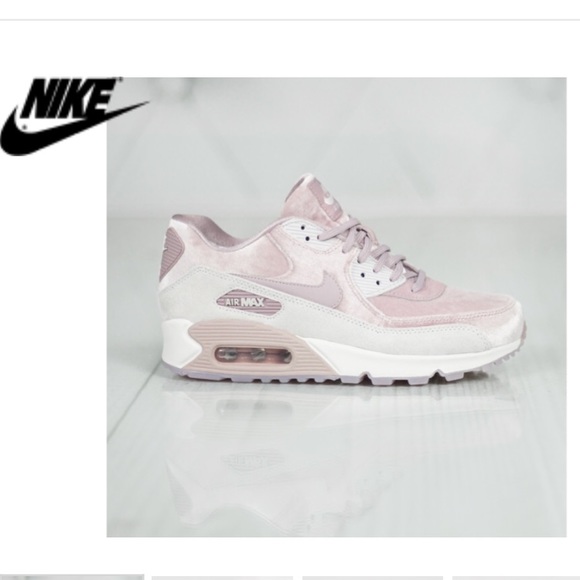 Nike Shoes - Nike Air Max 90 LX Running Shoes